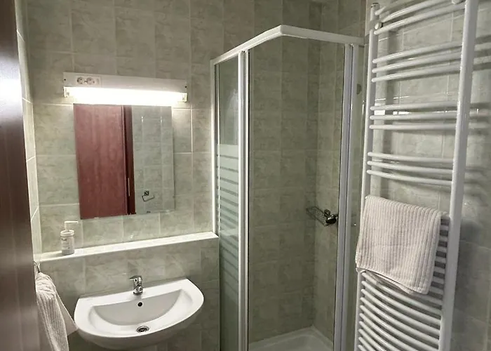 Aranypart Szallo-koezoessegi Szallashely 3*